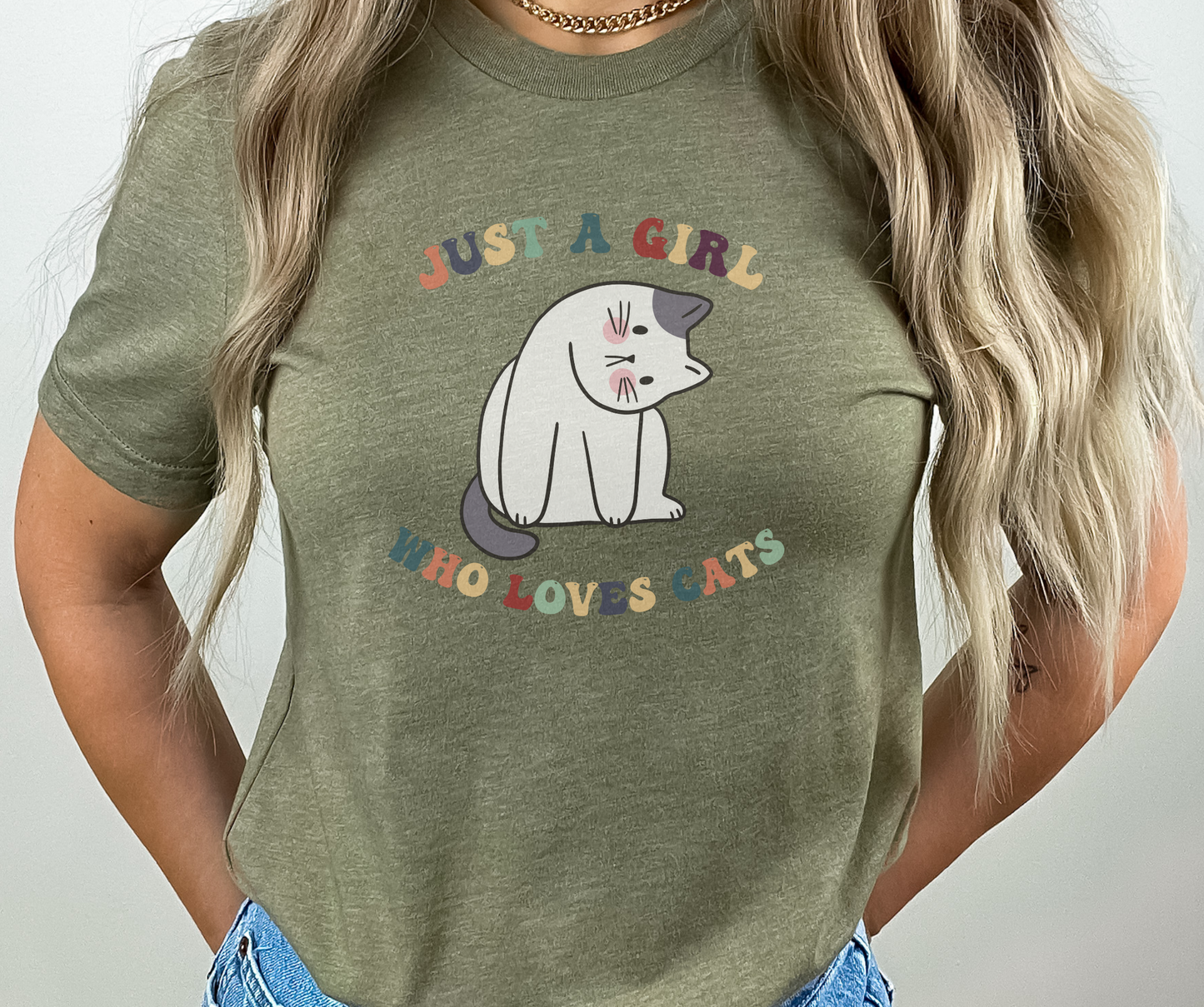 Just A Girl Who Loves Cats Shirt